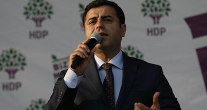 Demirtaş'tan müzakere çağrısı: PKK derhal elini tetikten çekmeli