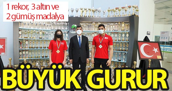 Denizi olmayan kentten çıkıp yüzmede Avrupa derecesi elde ettiler