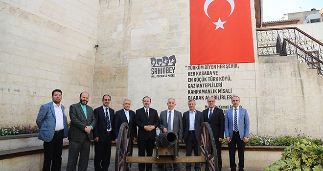 Diyanet işleri başkanı Bardakoğlu'ndan Milli mücadele müzesine ziyaret