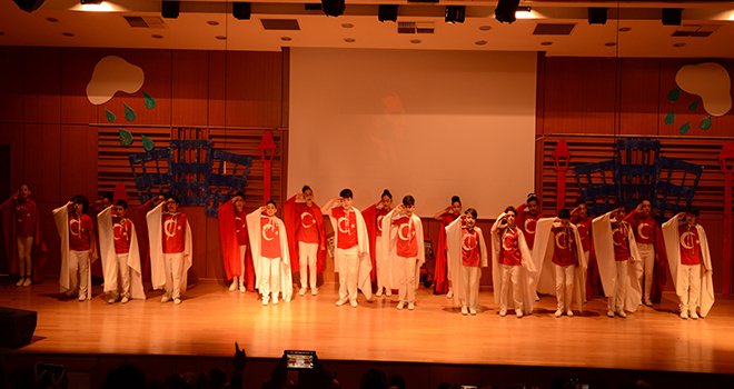 Doğa Okulları’nda yabancı diller gecesi..