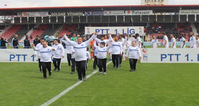 Down sendromu çocukların maç keyfi