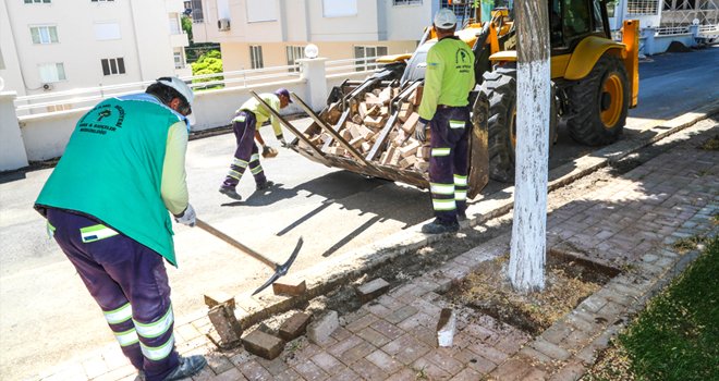 ENGELLER ELBİRLİĞİYLE AŞILIYOR