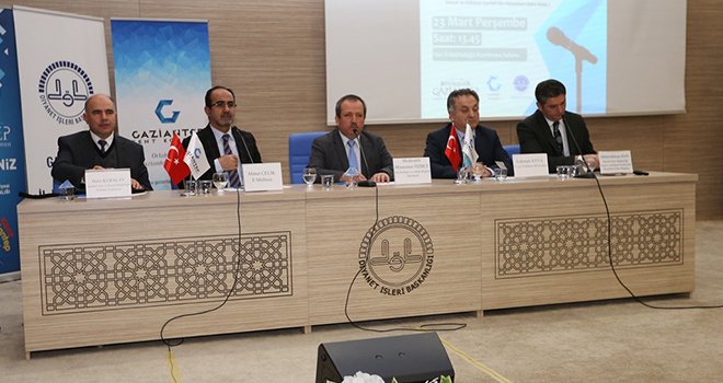 Engellilere yönelik "Engellilik ve Din" paneli 