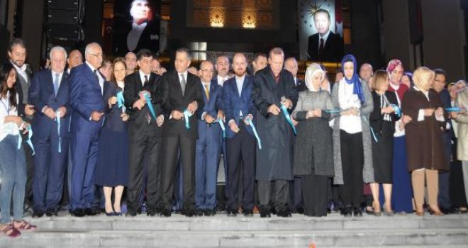 ERDOĞAN TÜRGEV YURDUNUN AÇILIŞINI YAPTI