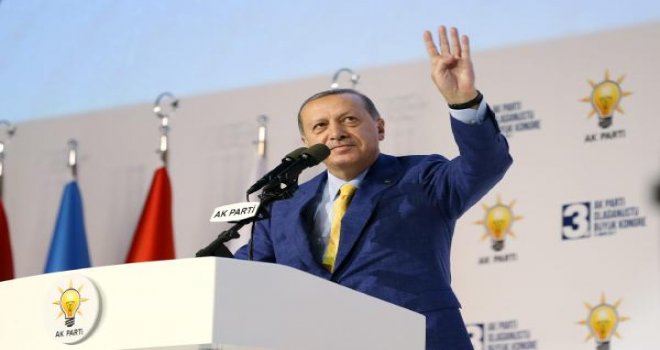 Erdoğan, yeniden AK Parti Genel Başkanı 