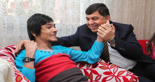 FADILOĞLU: EN BÜYÜK ENGEL SEVGİSİZLİKTİR