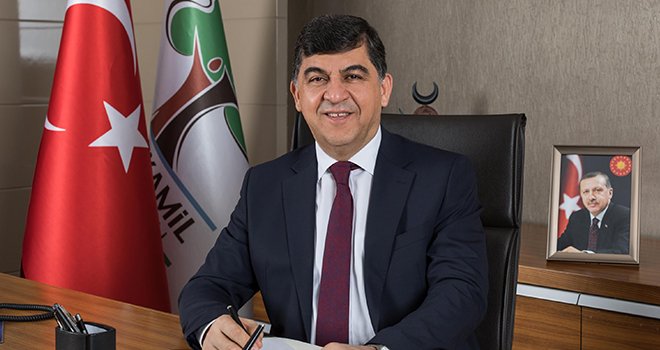 Tüm halkımızın yeni yılını yürekten tebrik ediyorum