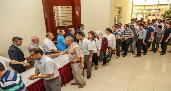 FADILOĞLU, PERSONELİYLE BAYRAMLAŞTI