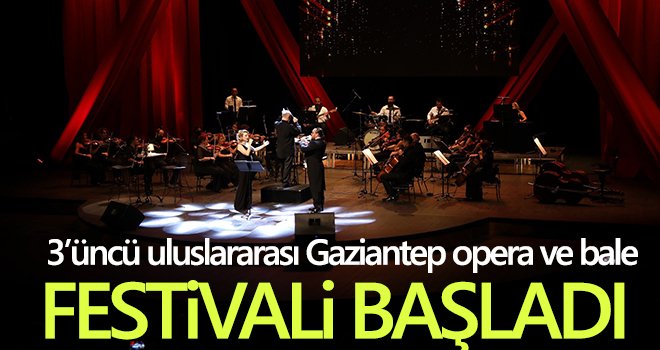 Festivalin ilk günü Akdeniz şarkıları seslendirildi