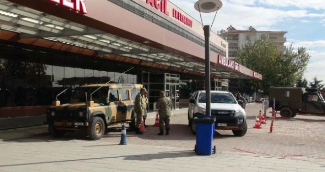Fırat Kalkanı'nda, yaralanan 3 Türk askeri Kilis'te