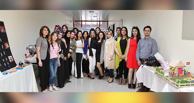 GAÜN Eğitim Fakültesi öğrencileri sergi açtı