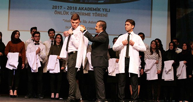 GAÜN'de 74 öğrenci beyaz önlük giydi
