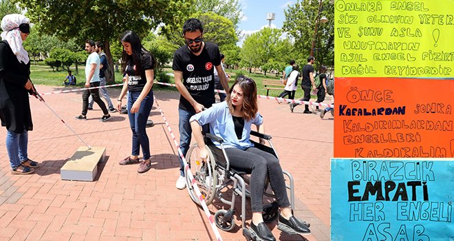 GAÜN'de engelliler için 5 dakikalığına empati 