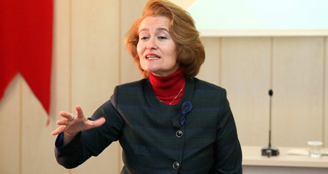 GAÜN’de “Hafıza Teknikleri” Konferansı Verildi