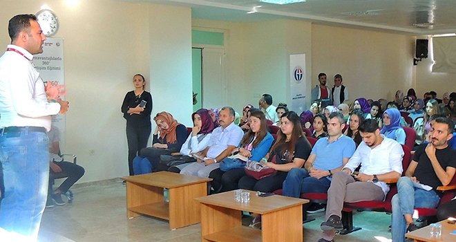 GAÜN'de öğrencilere eş seçimi semineri