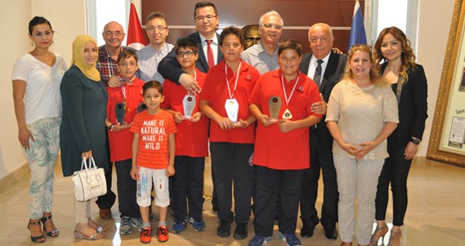Gaziantep Kolej Vakfı Takımı dünya dördüncüsü 
