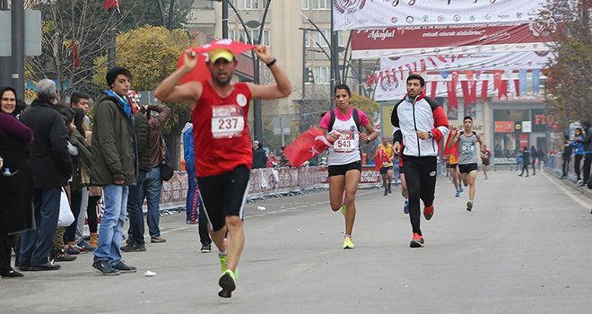 Gaziantep kurtuluş koşusunda rekor kırıldı