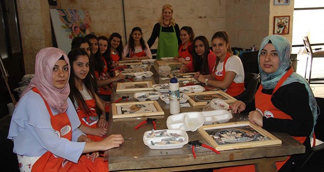 Gaziantep'in en büyük mozaik eğitim merkezi açıldı