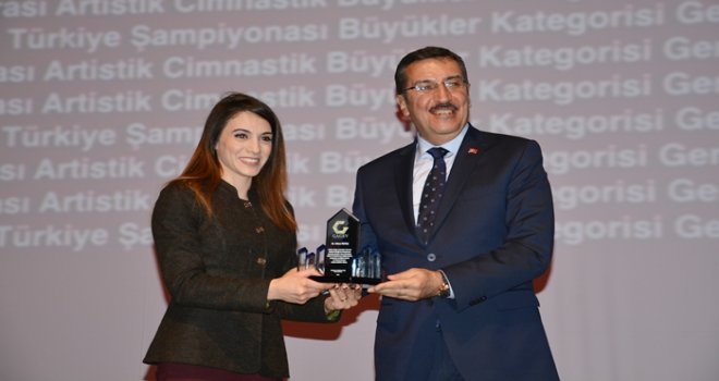 Gaziantep'in gururu olimpik anneye, Kurtuluş plaketi…