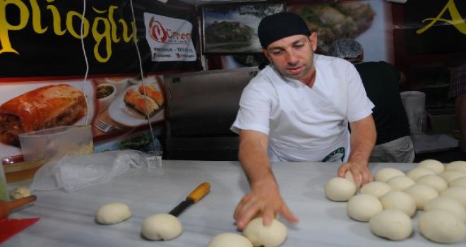 Gaziantep'in yöresel tatları ve kültürü Beylikdüzü'nde