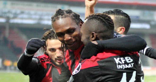 Gaziantepspor Başakşehir’e konuk oluyor