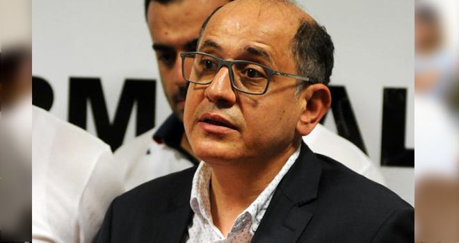  Özpineci: "2 yabancımız bizi ortada bıraktı"