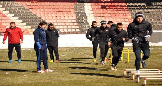 Gaziantepspor'da Üzülmez ilk antrenmanına çıktı