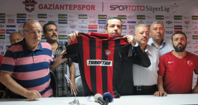 Gaziantepsporlu taraftarlardan 40 bin forma satışı sözü 