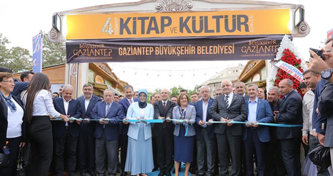 Gaziantep'te 4. Kitap ve Kültür Günleri başladı.