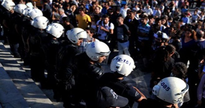 Gaziantep'te, açık alan etkinlikleri 1 ay yasak