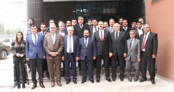 GBC'de medyanın sorunlarını tartıştılar