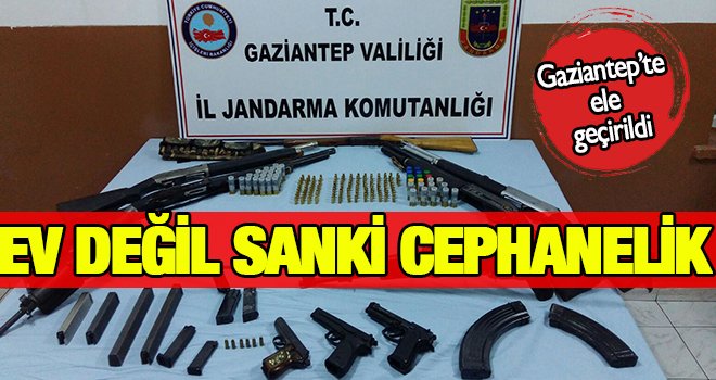 Gaziantep'te aranan evde ruhsatsız 10 silah ele geçirildi