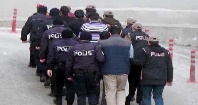 Gaziantep'te, DEAŞ'ın 3 canlı bombası tutuklandı