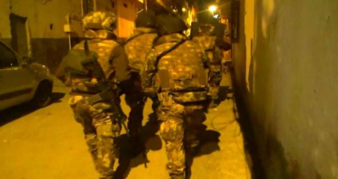 Gaziantep'te hava destekli PKK operasyonu: 16 gözaltı