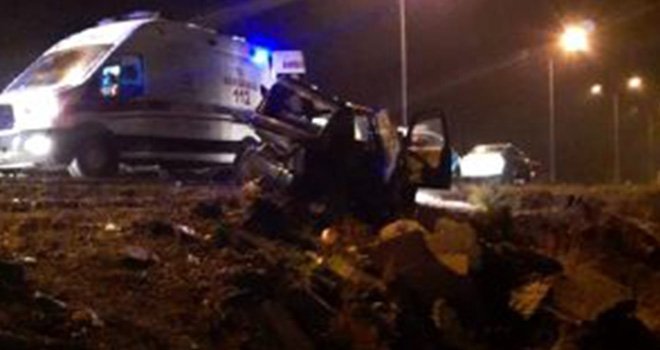 Gaziantep'te korkunç çarpışma: 1 ölü, 3 yaralı