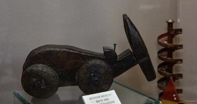 Gaziantep'te Müze'deki 300 yıllık tavşan büyük ilgi görüyor