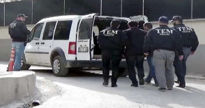 Gaziantep'te PKK'lılar sahte kimlikle yakalandı