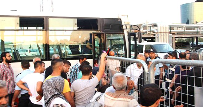 GAZİANTEP'TE SEÇİM SONRASI GERGİN SAATLER