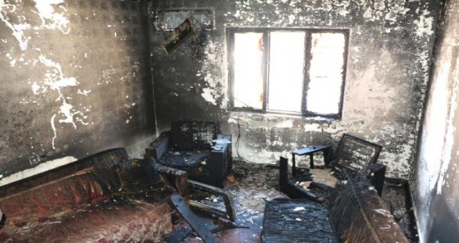 Gaziantep'te şok olay! Molotof atılan ev kül oldu...