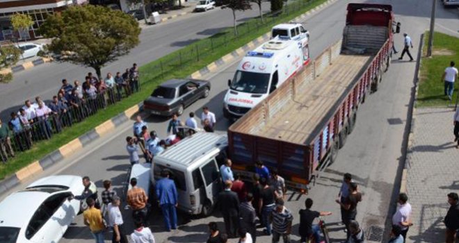 GAZİANTEP’TE TRAFİK KAZASI: 2 YARALI