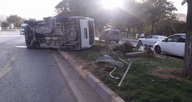 Gaziantep'te trafikte sıkıştırılan araç sürücüsü faciayı önledi
