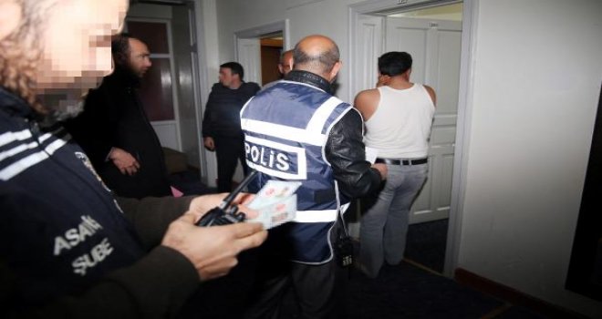 Gaziantep'teki huzur operasyonunda 209 şüpheli arandı