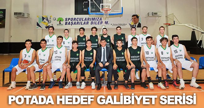 Gençler, tüm altyapıya örnek oluyor