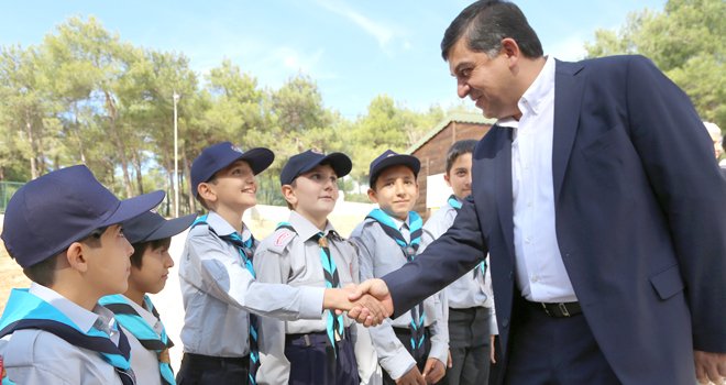 GENÇLERİ DOĞA İLE BULUŞTURUYOR