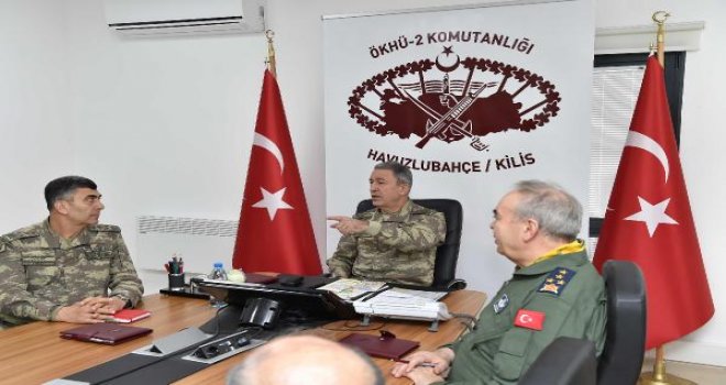Genelkurmay Başkanı Akar Gaziantep'te sınırı denetledi