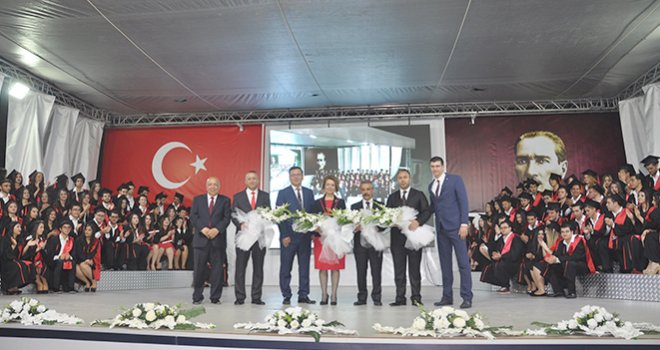 GKV Özel Liseleri Mezunlarına muhteşem uğurlama 