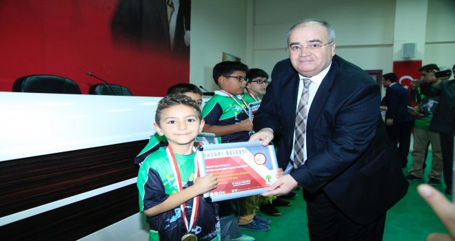 GKV’li minik satranç şampiyonunun hayali büyük