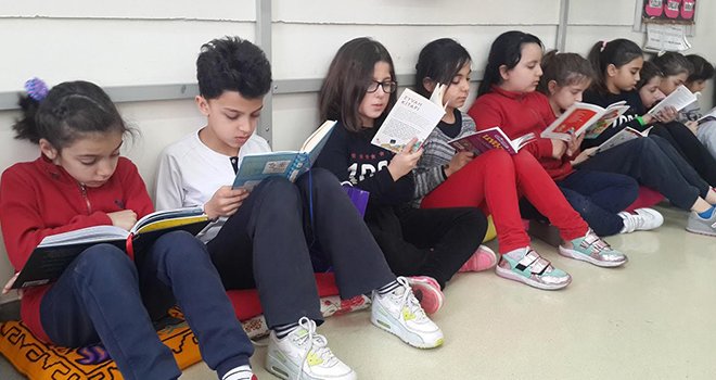 GKV’liler bütün Türkiye ile aynı anda kitap okudular