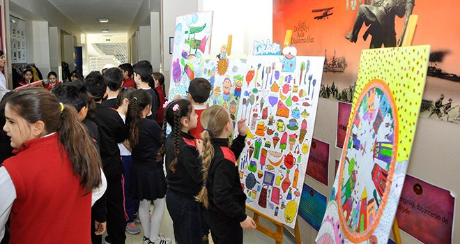 GKV’lilerden atölyede renk var sevgi var sergisi