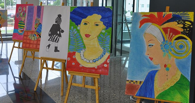 GKV’lilerin yıl sonu resim sergisi ilgi gördü